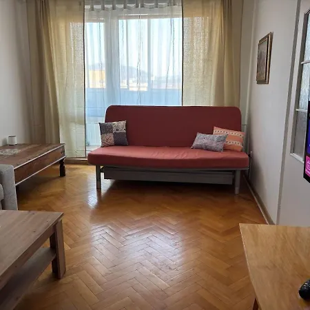 Apartmán Retro Vibes & Modern Comfort