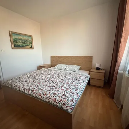 Retro Vibes & Modern Comfort Košice